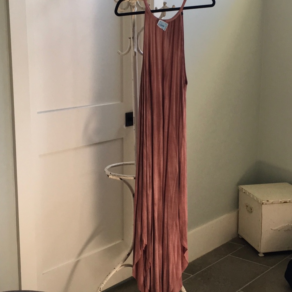 Mauve handkerchief hen maxi dress